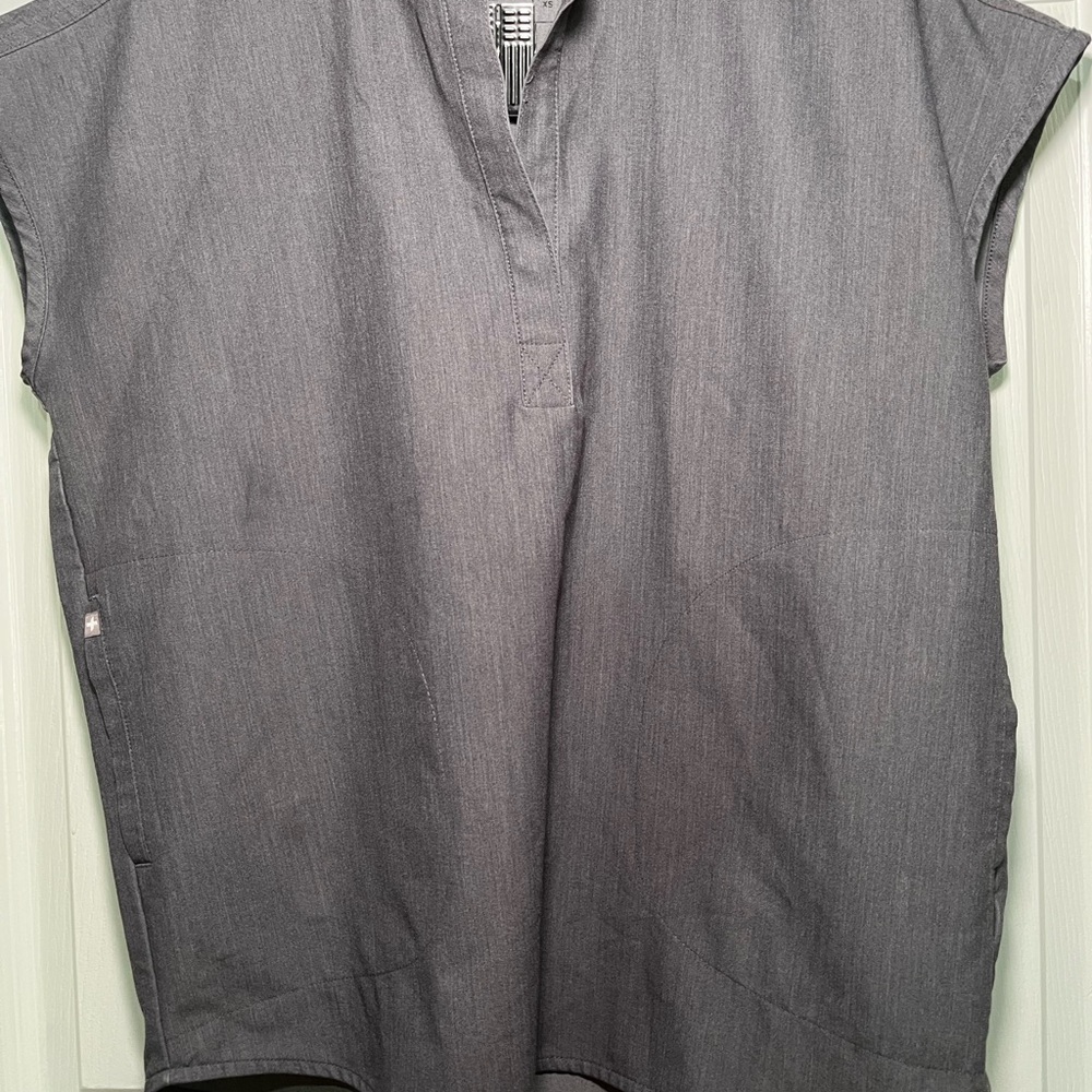 Figs Gray Casual Button Down Shirt Relaxed Fit